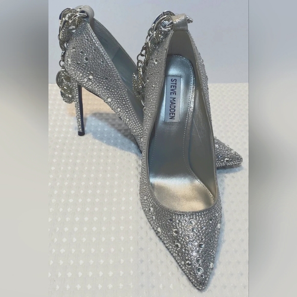 Rhinestones Pump Stiletto Heels w/ Chain Look Ankle Strap - Sz 7 USA - Picture 1 of 3